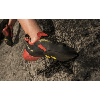Chaussons d'escalade La Sportiva Testarossa (20U) Red/Black