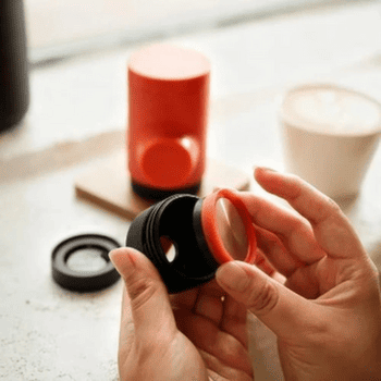Machine à café Wacaco Minipresso GR2 portable espresso machine Copper Clay