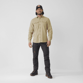 Chemises a manches longues Fjällräven Övik Travel Shirt LS Men Indigo Blue-Dark Navy