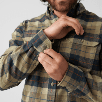 Chemises a manches longues Fjällräven Singi Heavy Flannel Shirt Men Dark Navy-Buckwheat Brown