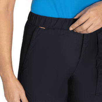 Shorts Mammut Hiking Cargo Shorts Women black 0001