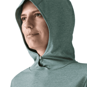 T-shirt a manches longues Patagonia Cap Cool Sun Hoody Peak Visions Women Nouveau Green - Blue Sage X-Dye